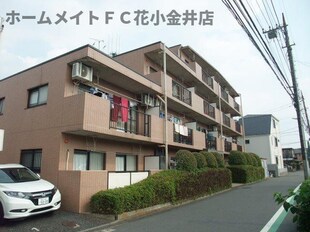 ファミーユ柳沢の物件外観写真